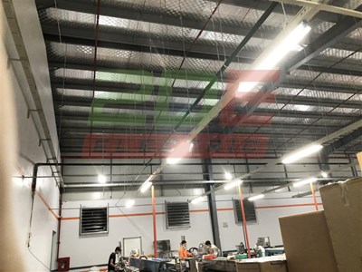 Báo giá nhân công lắp đặt máng cáp mới 2025 - Thợ kỹ thuật cao