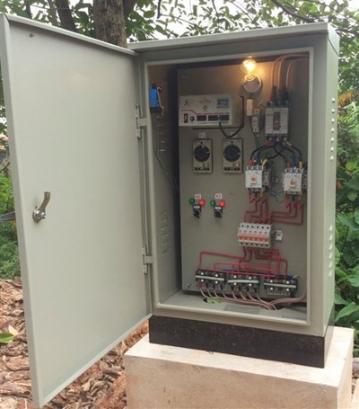 Đặc điểm và ứng dụng của tủ điện chiếu sáng công nghiệp