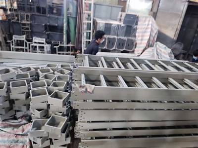 Phân loại và ứng dụng của thang cáp 400x100 trong cuộc sống