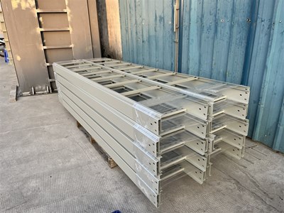 Thang Máng Cáp Cho Nhà Xưởng: Hướng Dẫn Chọn Đúng Từ Loại Đến Tiêu Chuẩn Lắp Đặt