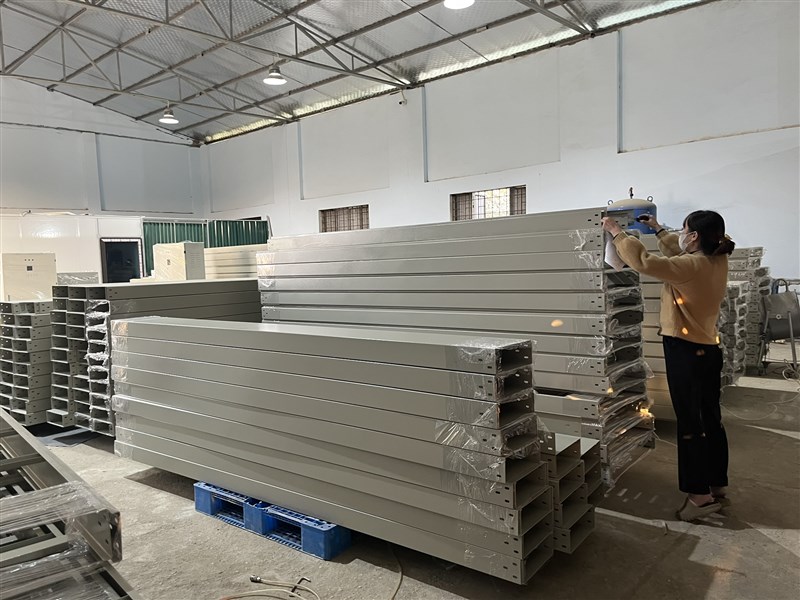 Máng Cáp Điện: Hướng Dẫn Toàn Diện Từ Cấu Tạo, Phân Loại Đến Cách Chọn Đúng Công Trình