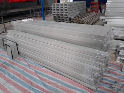 Máng Cáp 50x50: Thông Số Kỹ Thuật, Báo Giá Và Cách Chọn Đúng Cho Tuyến Cáp Nhỏ