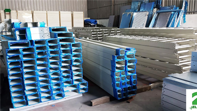 Máng cáp kín là gì? Cấu tạo, vật liệu, phụ kiện, tải trọng và cách lựa chọn Cable Trunking