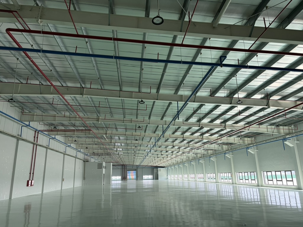 Các Yếu Tố Cấu Thành Giá Thang Máng Cáp