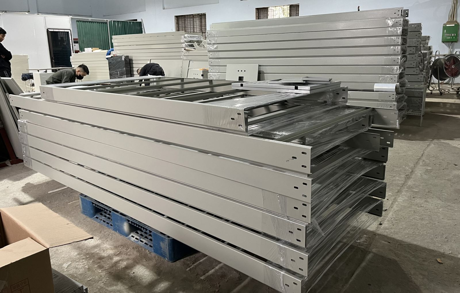 Độ Dày Thang Cáp Phù Hợp Giúp Tối Ưu Chi Phí Công Trình