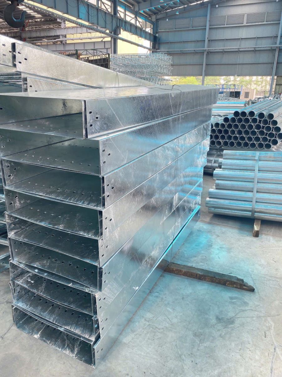 Tiêu Chuẩn Sản Xuất Và Kiểm Tra Máng Cáp 100x50