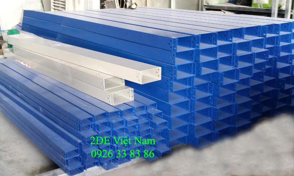 Vật Liệu Và Lớp Phủ Phổ Biến Cho Máng Cáp 50x50