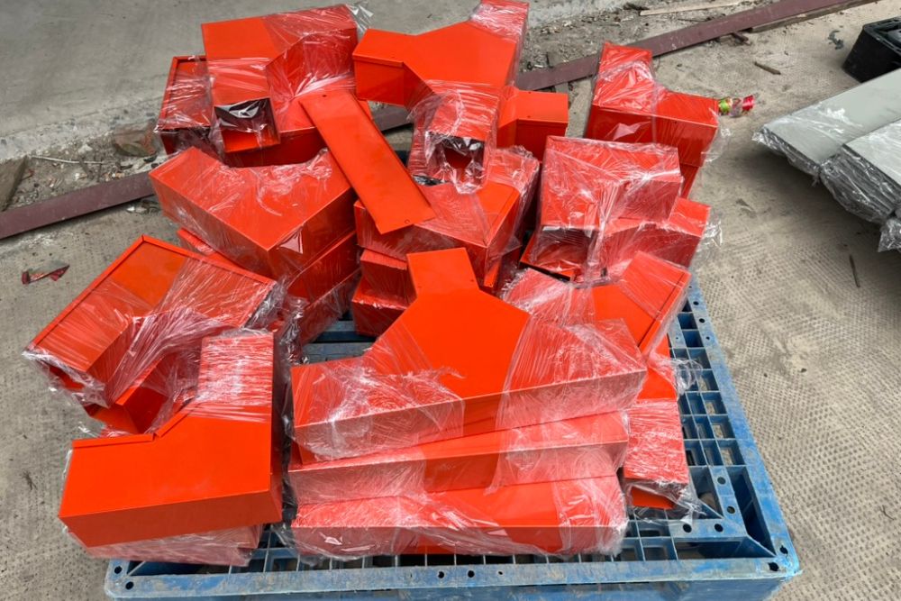 Tê Ngang Thang Cáp Dùng Để Phân Nhánh Tuyến Cáp Điện