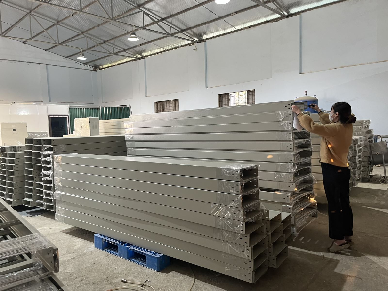Ứng Dụng Thang Máng Cáp Theo Từng Loại Công Trình