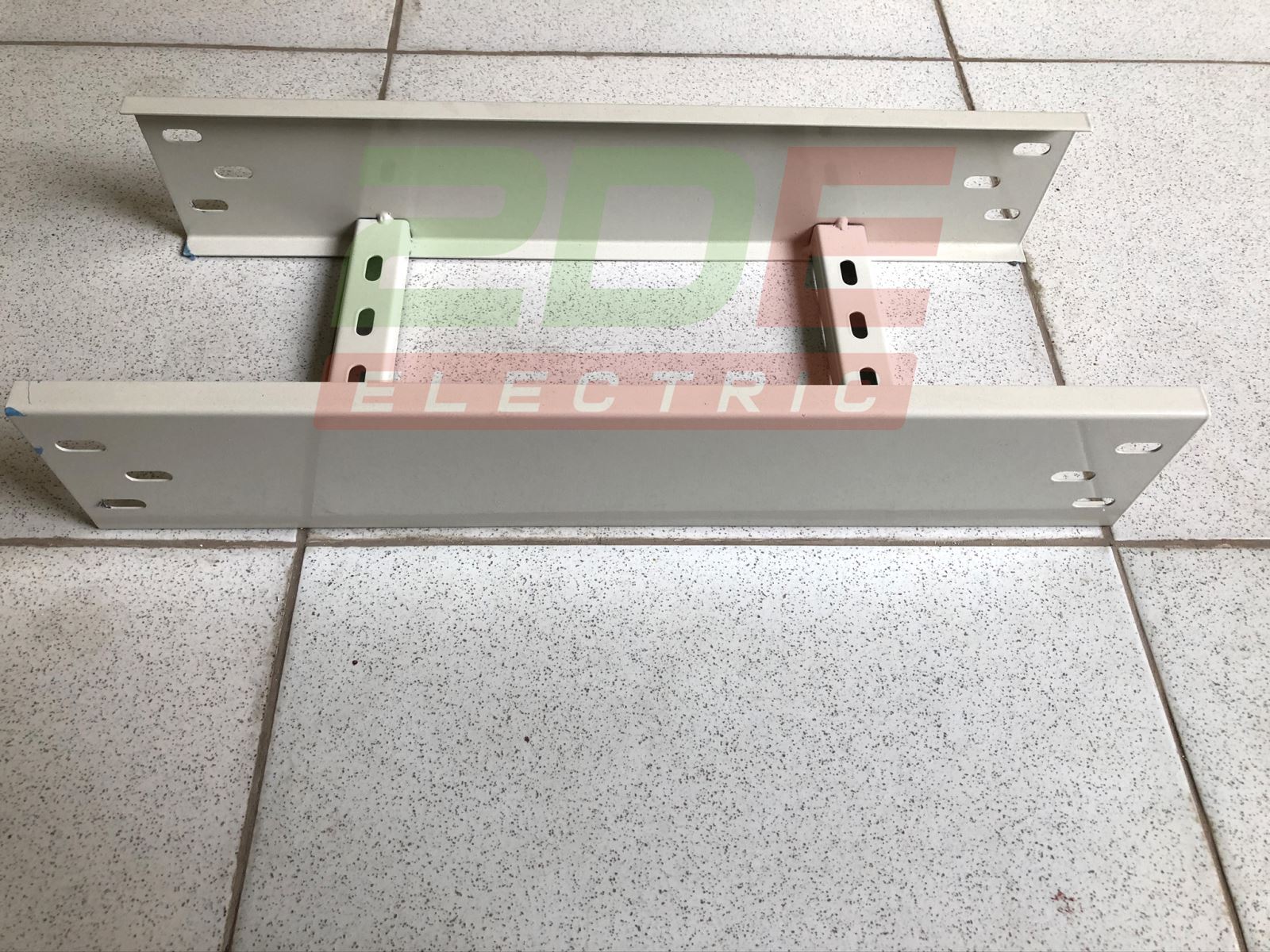 Đoạn nối thẳng thang cáp