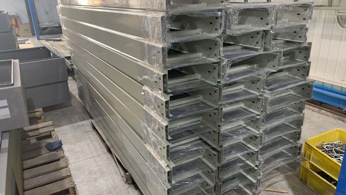 Thang Cáp Cable Ladder Dùng Để Đỡ Và Quản Lý Cáp Điện