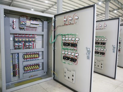 TOP 25+ mẫu Vỏ tủ điều khiển bán chạy nhất thị trường 2025